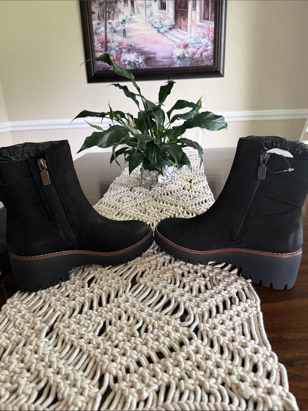 Blondo Black Lug Platform Chelsea Booties - Picture 5 of 9